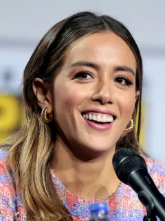 Chloe Bennet